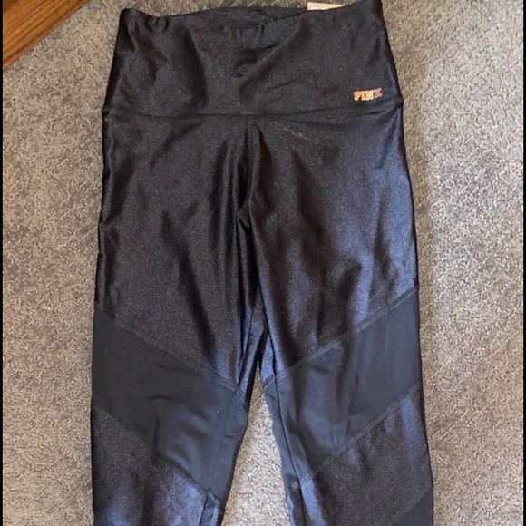 NWT Victoria’s Secret ultimate leggings - Picture 1 of 2